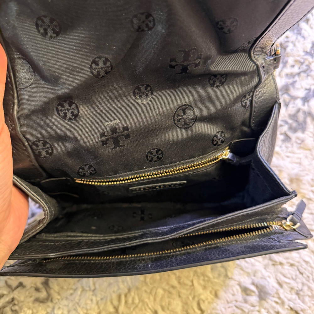 Tory Burch Black Pebbled Leather Crossbody Bag - Picture 4 of 4